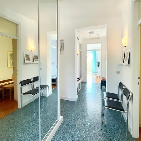 House Fras With Two Premantura