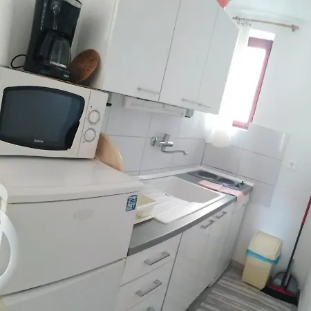 House Fras With Two *